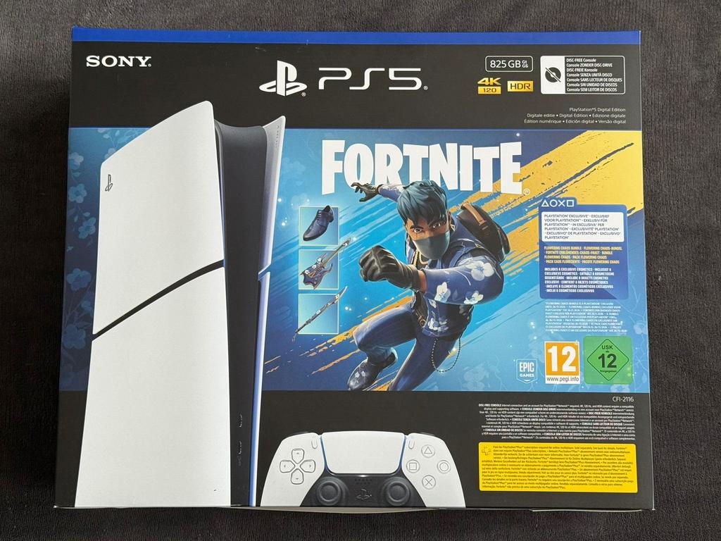 Verzegelde ps5 slim digital fortnite bundel + bon, Spelcomputers en Games, Spelcomputers | Sony PlayStation 5, Nieuw, Playstation 5 Digital