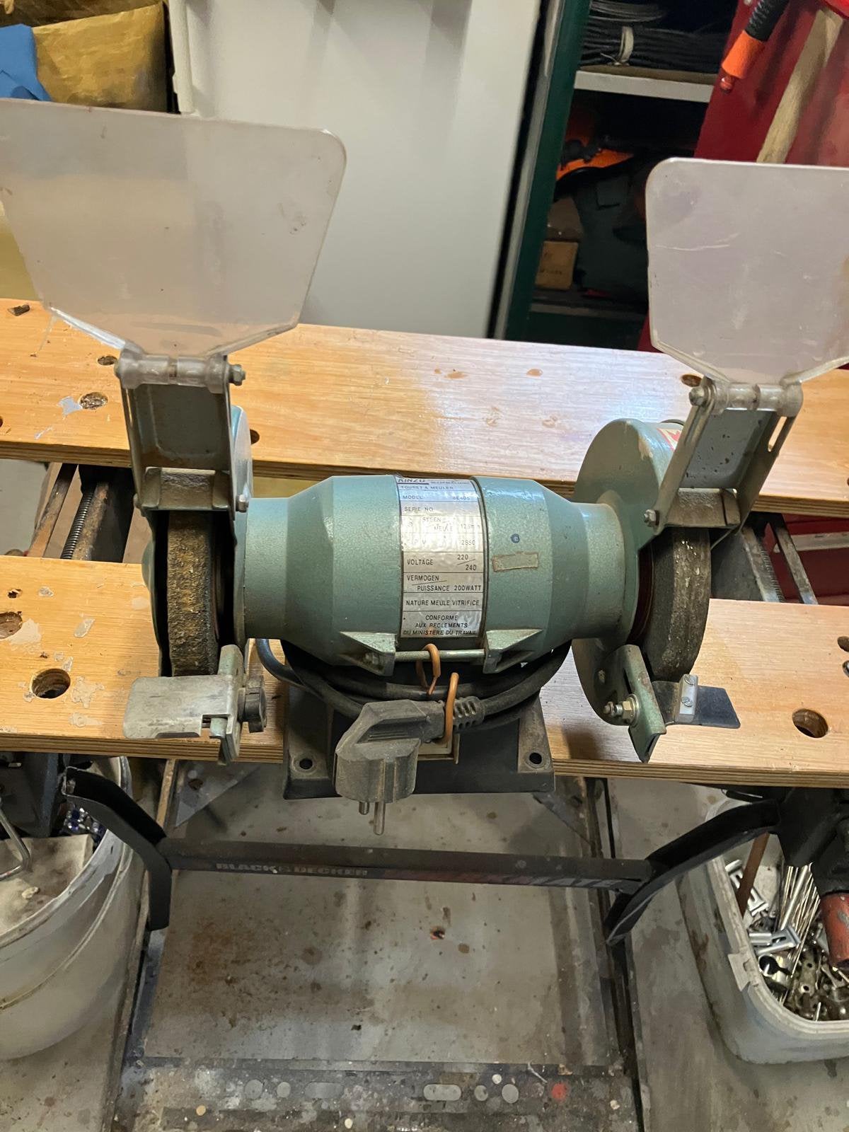 Slijpmachine Kinzo 125 mm, Ophalen, Gebruikt, Minder dan 700 watt, Werkbankslijpmachine