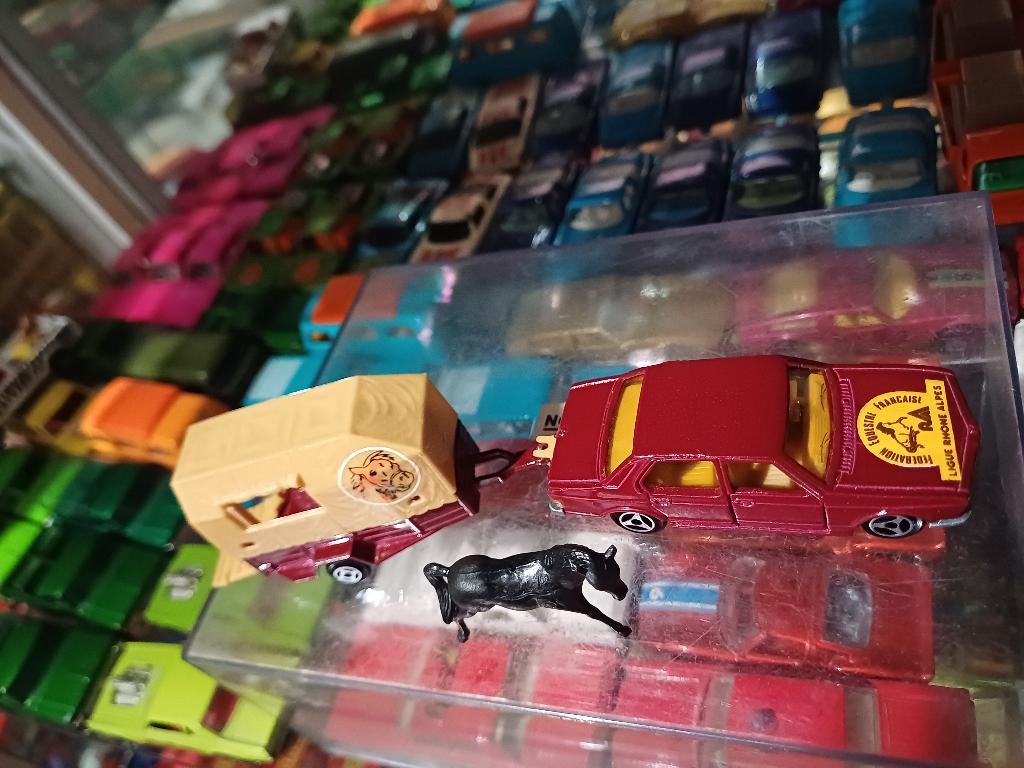 majorette bmw 733 met paard- trailer jaren 80   ZELDZAAM, Ophalen of Verzenden, Nieuw, Auto