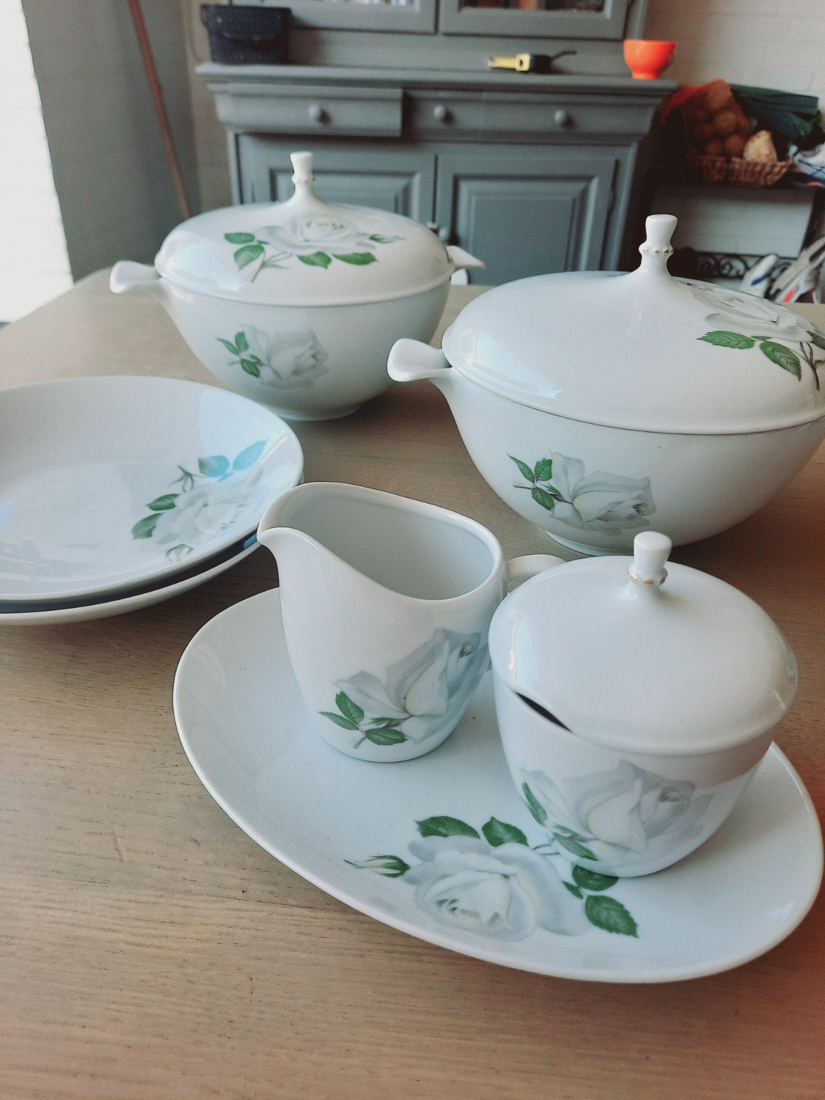 Eschenbach Bavaria servies: 2 terrines, roomstel, 2 soep, Gebruikt, Overige merken, Klassiek, Ophalen of Verzenden
