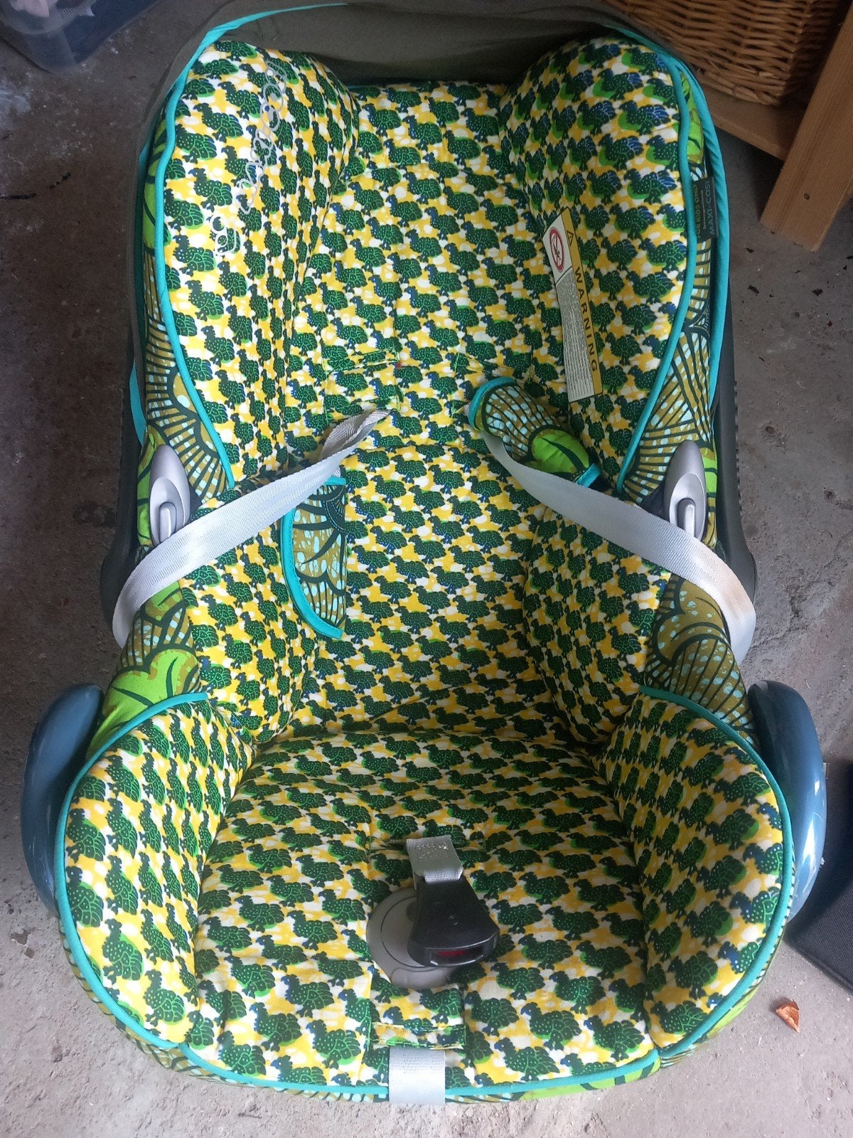 Maxi-Cosi autostoel met adapters en unieke bekleding, Ophalen of Verzenden, Gebruikt, Maxi-Cosi