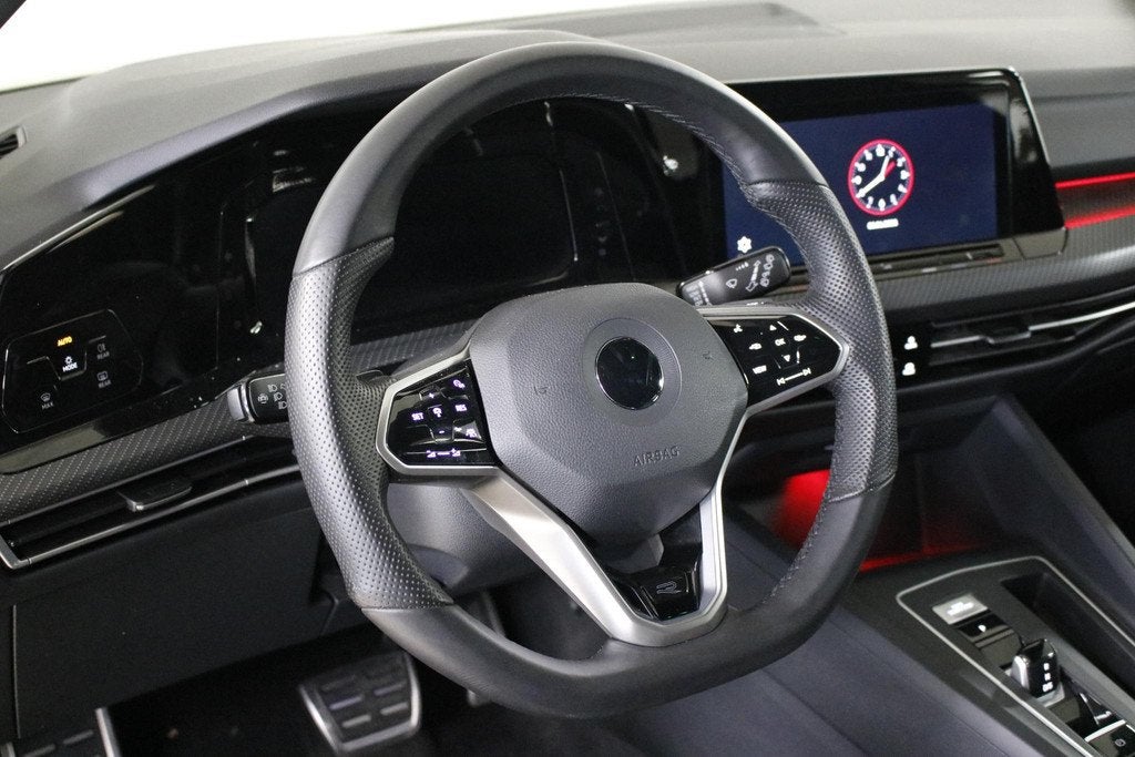 Volkswagen Golf 1.5 eTSI R-Line Business+ 160 PK | Virtual C, Auto's, Volkswagen, Euro 6, 4 cilinders, 160 pk, Geel