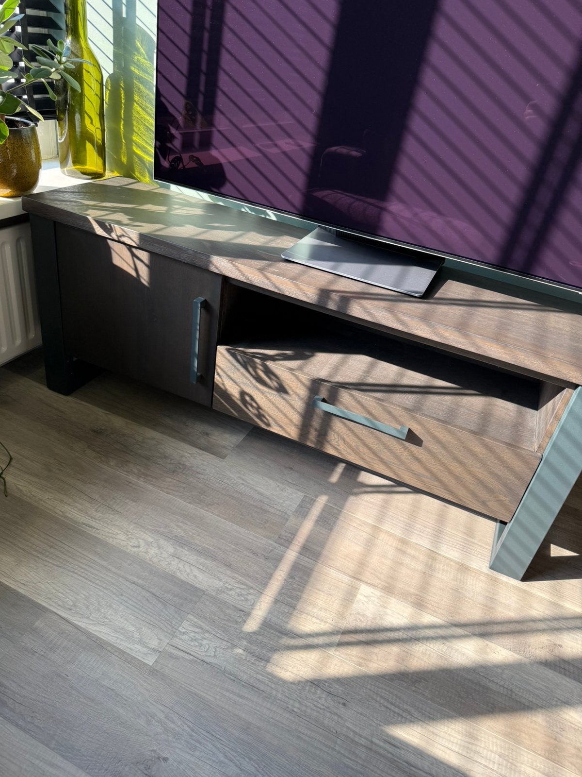 Pronto Wonen - TV meubel Verato (Grafiet), Ophalen, 100 tot 150 cm, Eikenhout, Zo goed als nieuw