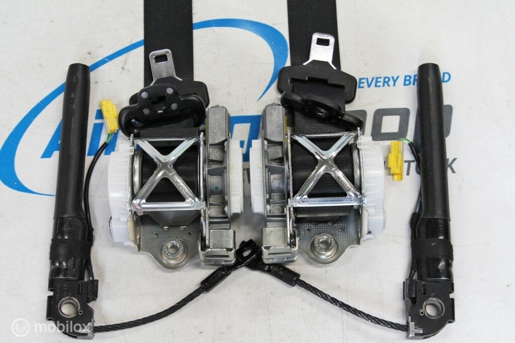 2 x gordels + 2 x spanner Fiat 500 (2016-heden), Gebruikt, Ophalen of Verzenden