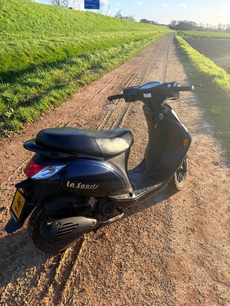 La Souris scooter, Fietsen en Brommers, Brommeronderdelen | Scooters, Ophalen, Gebruikt, Overige typen, Overige merken