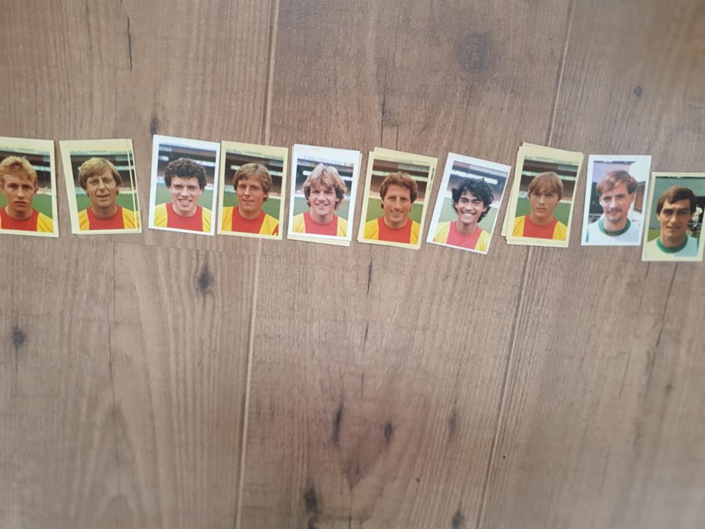 Topvoetbal 80/81 stickers. Per sticker vanaf 5,00 . Bieden, Verzamelen, Albert Heijn, Ophalen of Verzenden