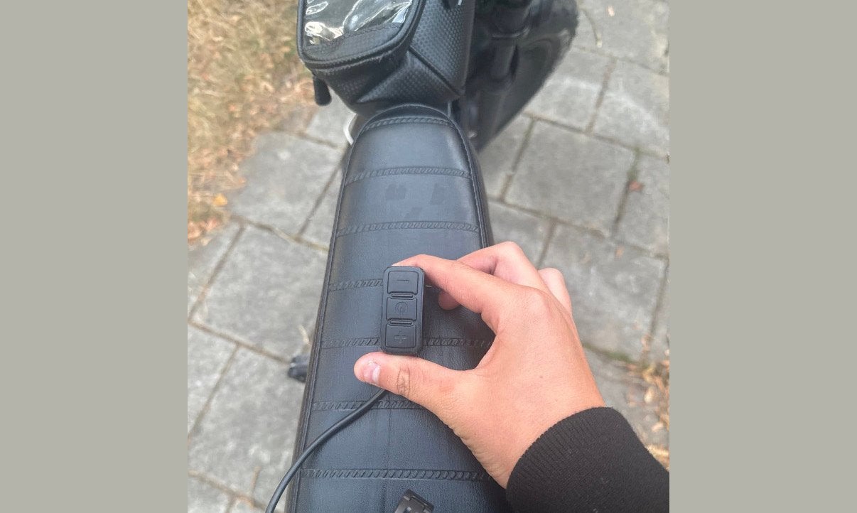 Elektrische fiets accu met controller, Fietsen en Brommers, Elektrische fietsen, Ophalen, Gebruikt, Overige merken
