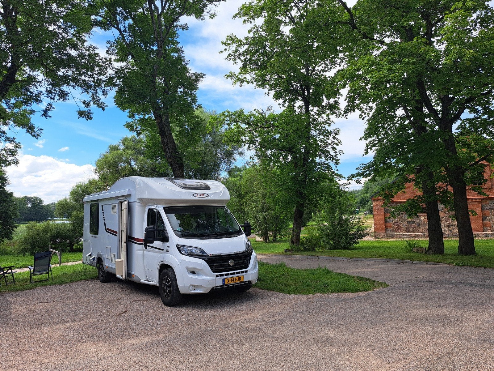 LMC Breezer 2017, 68000 km, Particulier, Half-integraal, LMC