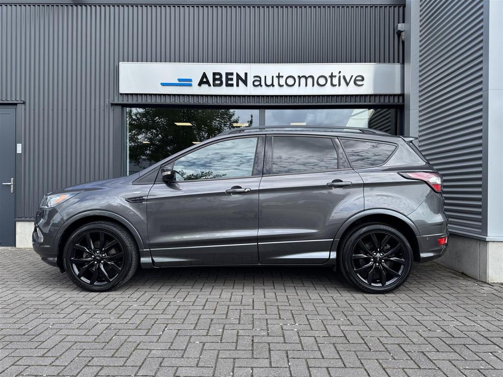 Ford Kuga 1.5 EcoBoost 150PK ST-Line (PANORAMADAK|ELEK. A-KL, 1479 kg, 4 cilinders, Bedrijf, Handgeschakeld