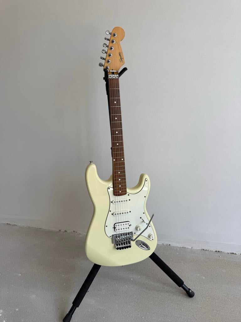 Squier by Fender Stratocaster 1998, Ophalen, Gebruikt, Solid body, Fender