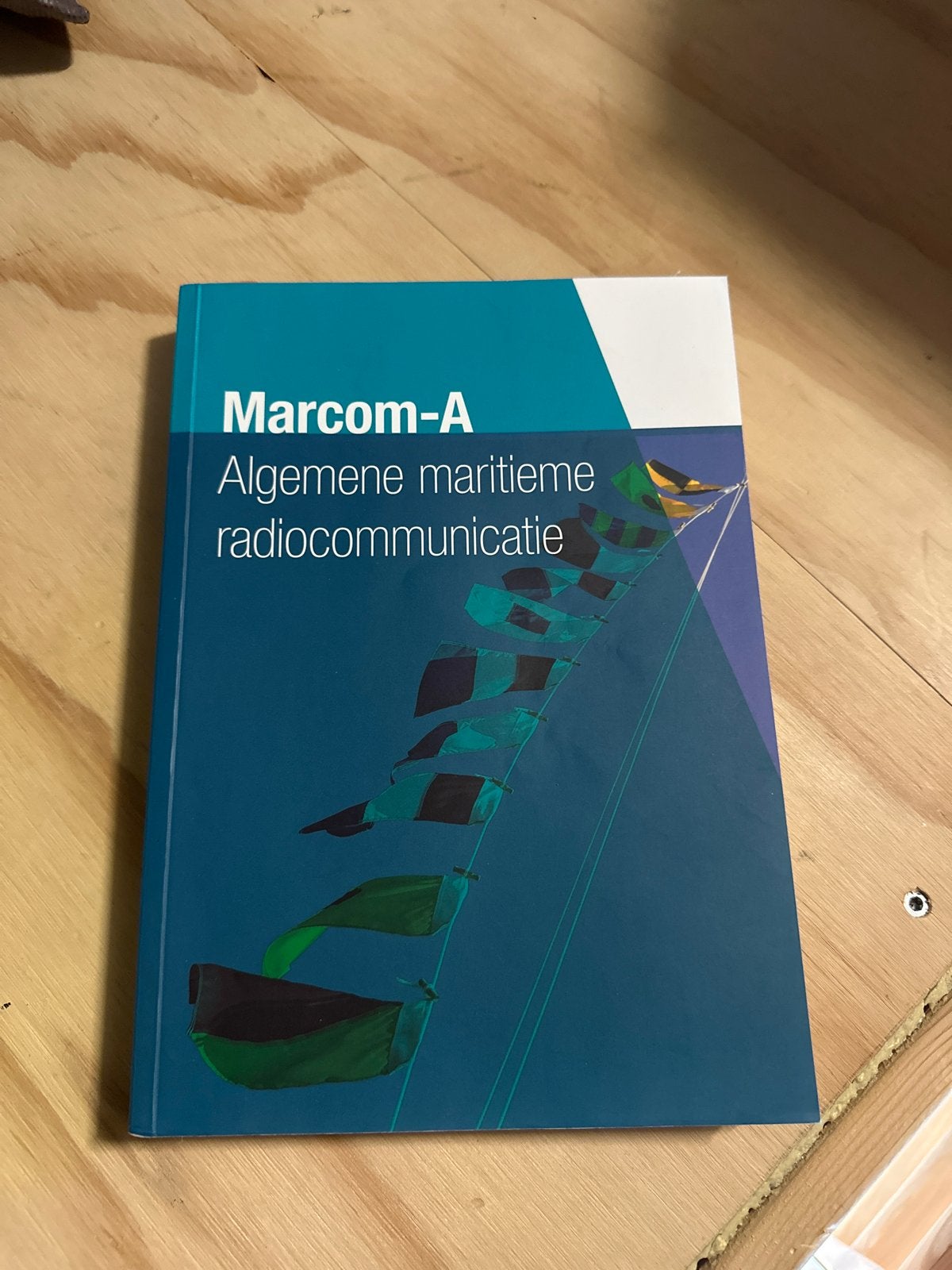 Marcom-A: Algemene maritieme radiocommunicatie, Boeken, Ophalen of Verzenden, Zo goed als nieuw, Overige niveaus