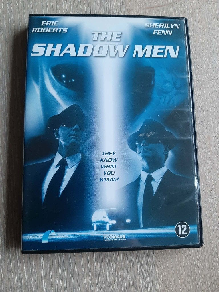 The shadow men, Eric Roberts, Sherilyn Fenn, Dean Stockwell, Nederlands, Ophalen of Verzenden, Science Fiction, Vanaf 12 jaar
