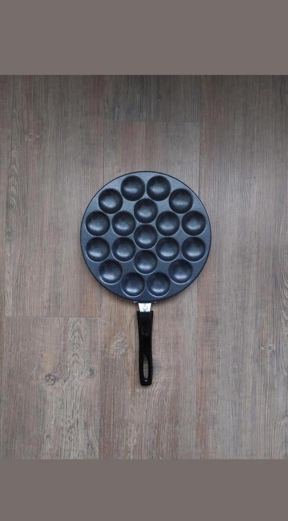 Poffertjes pan, donker grijs., Huis en Inrichting, Keuken | Potten en Pannen, Ophalen, Zo goed als nieuw, Aluminium