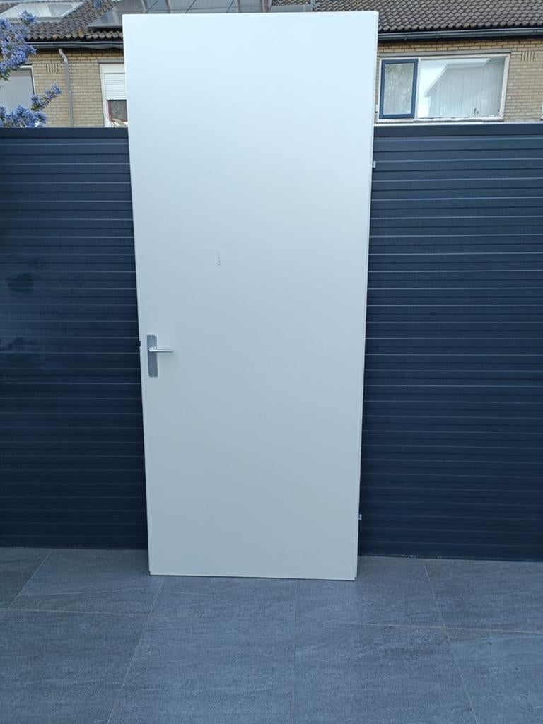 witte binnendeuren met beslag, 80 tot 100 cm, Binnendeur, Ophalen of Verzenden, Zo goed als nieuw