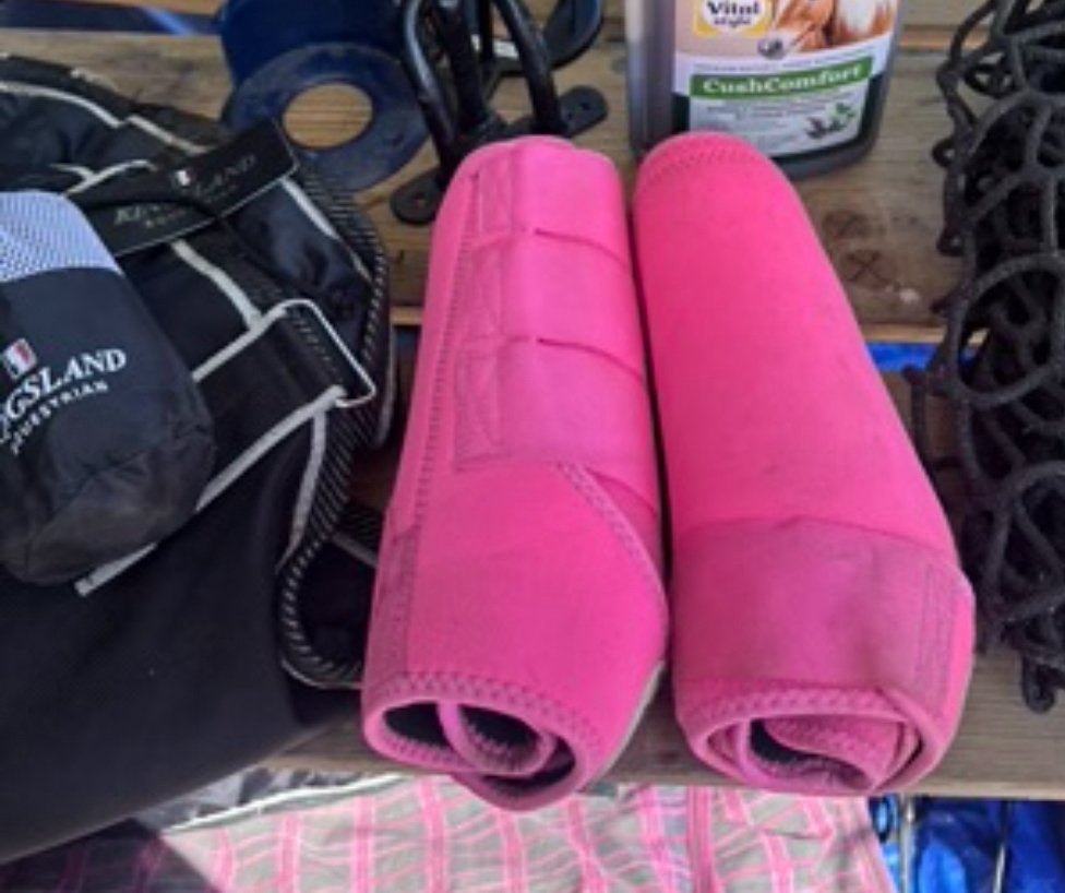 Beenbeschermers roze, Ophalen, Zo goed als nieuw
