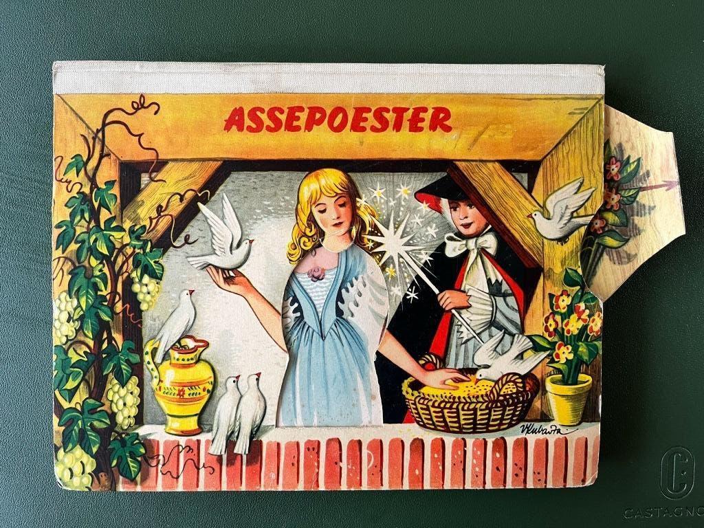 Te koop Assepoester Pop-Up Sprookjesboek, Boeken, Sprookjes en Fabels, Ophalen of Verzenden, Gelezen, Vojtech Kubasta