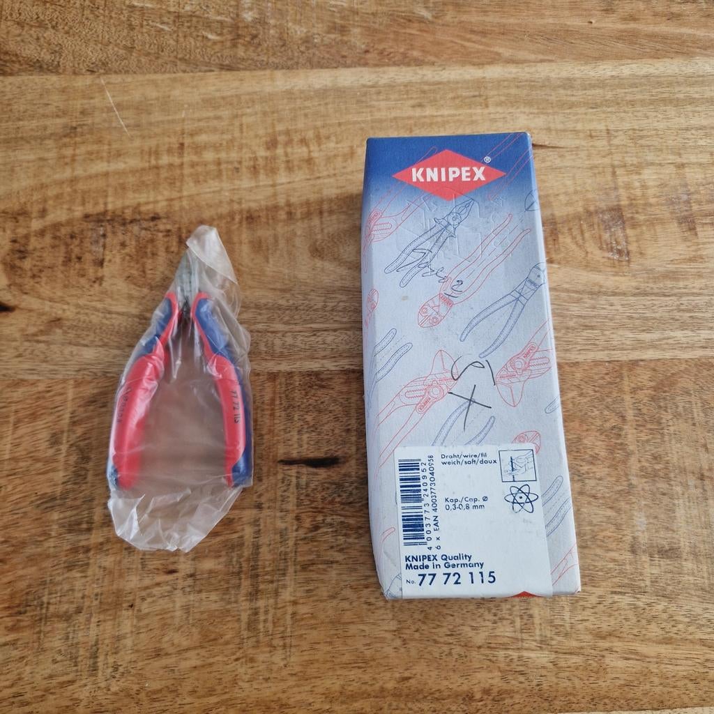 Knipex zijsnijtang (nieuwstaat), Doe-het-zelf en Verbouw, Gereedschap | Handgereedschap, Ophalen of Verzenden, Nieuw