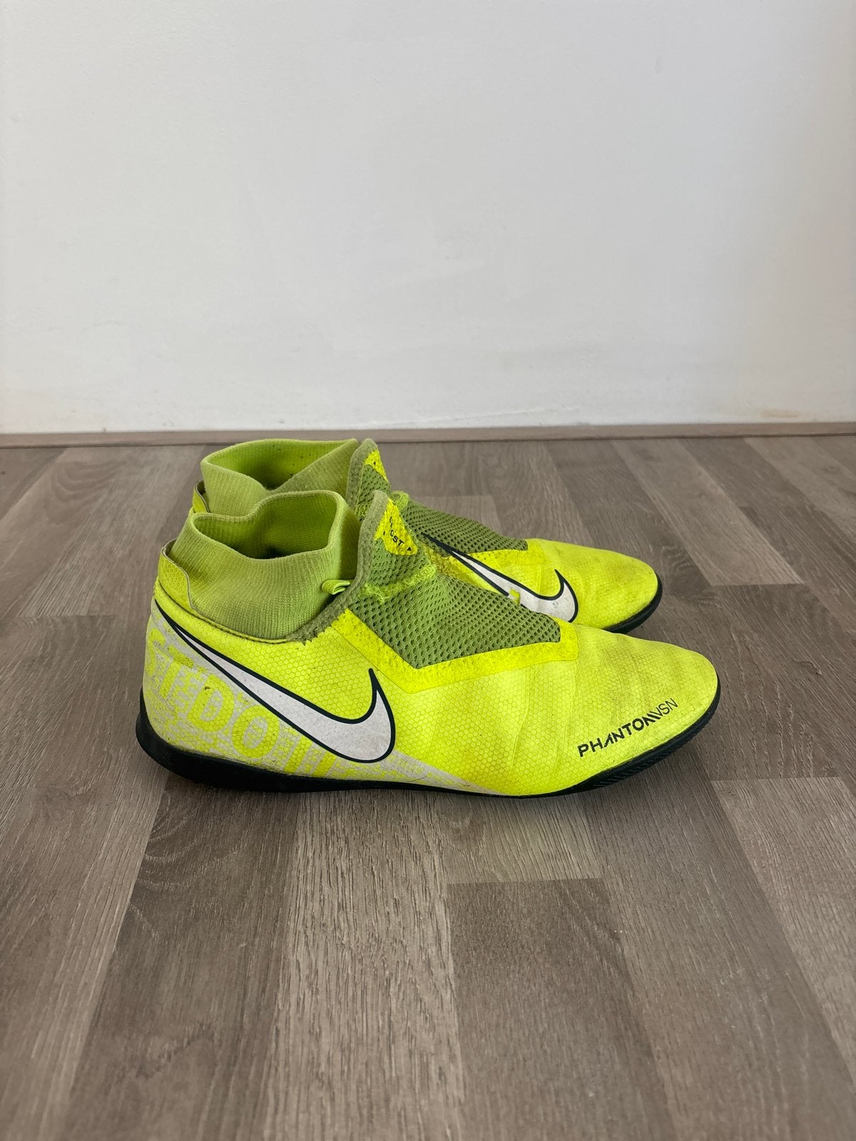 Nike voetbalschoenen - futsal, Ophalen of Verzenden, Gebruikt, Schoenen