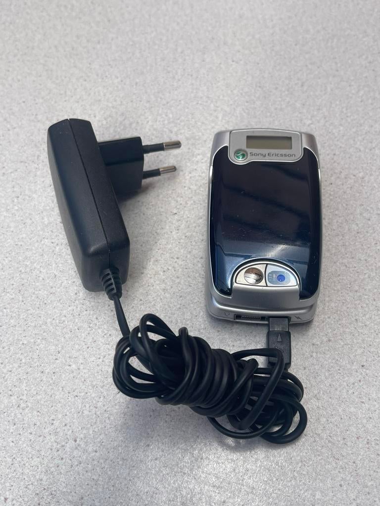 Sony Ericsson Z600 simvrij, Telecommunicatie, Mobiele telefoons | Telefoon-opladers, Ophalen of Verzenden, Zo goed als nieuw, Sony Ericsson