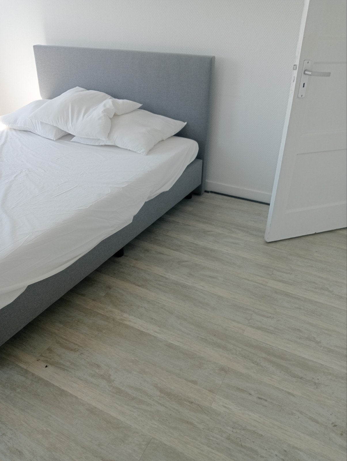 Vier tweepersoonsbedden 160x210 met matras, Ophalen