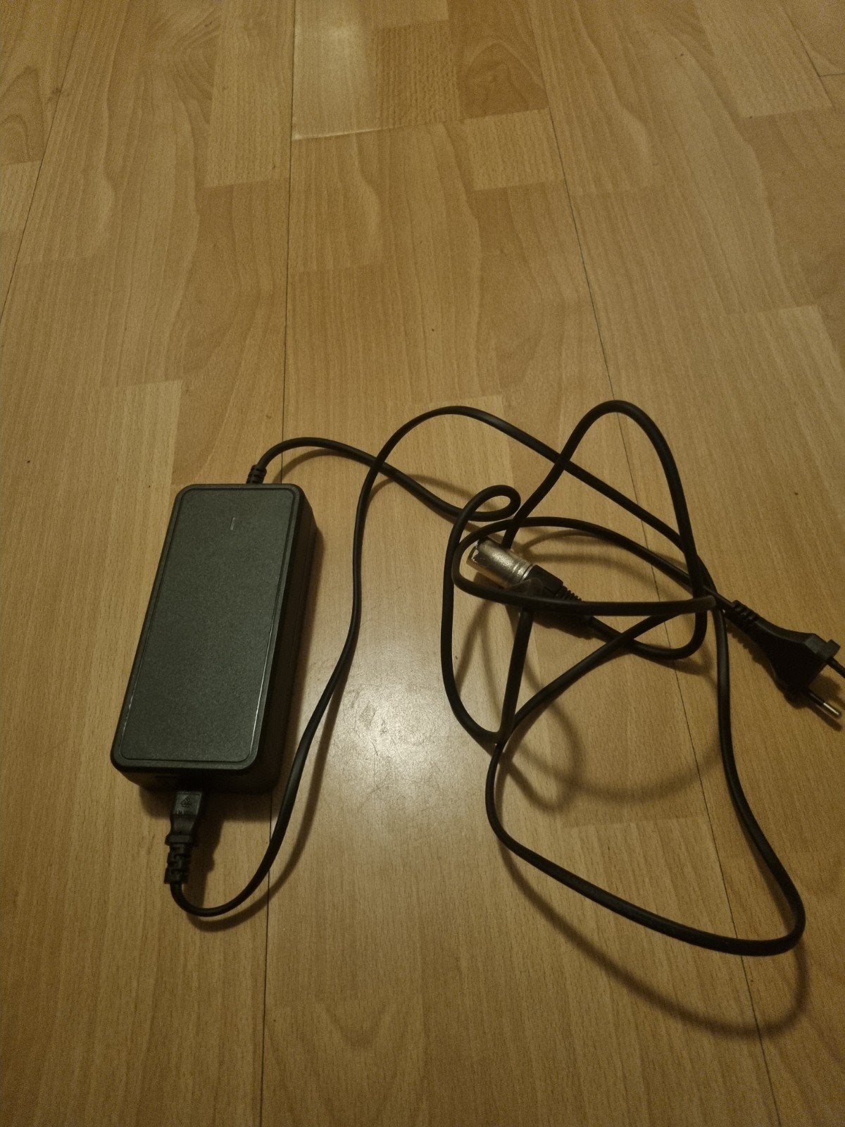 qwic oplader, Fietsen en Brommers