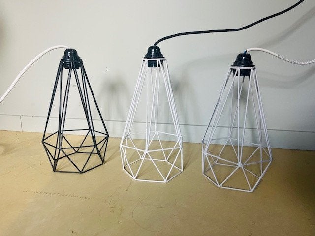 Hanglampen zwart of wit / modern / minimalistisch, Ophalen of Verzenden, Gebruikt, E27 (groot)