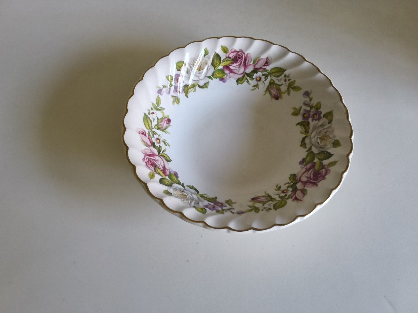 old foley harmony rose schaaltje, Ophalen of Verzenden, Overige stijlen, Porselein, Schaal of Schalen
