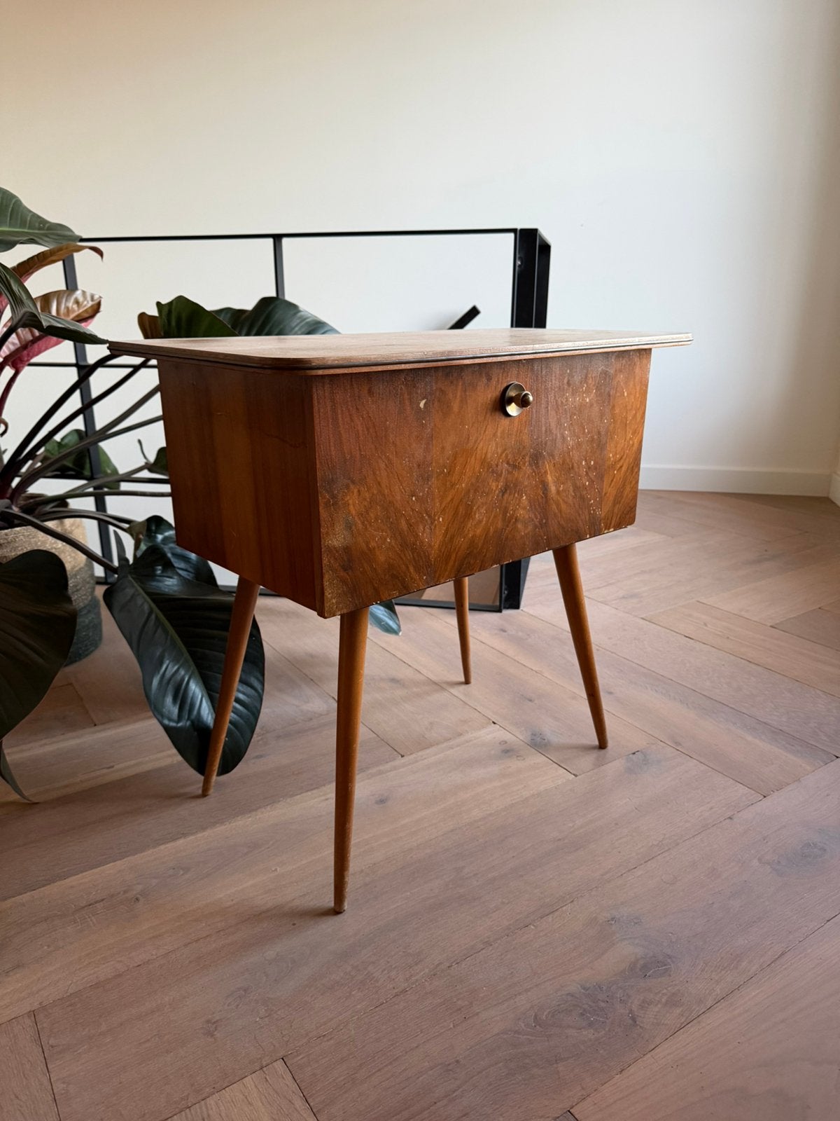 Vintage bijzet kastje, Ophalen, Gebruikt, Vintage