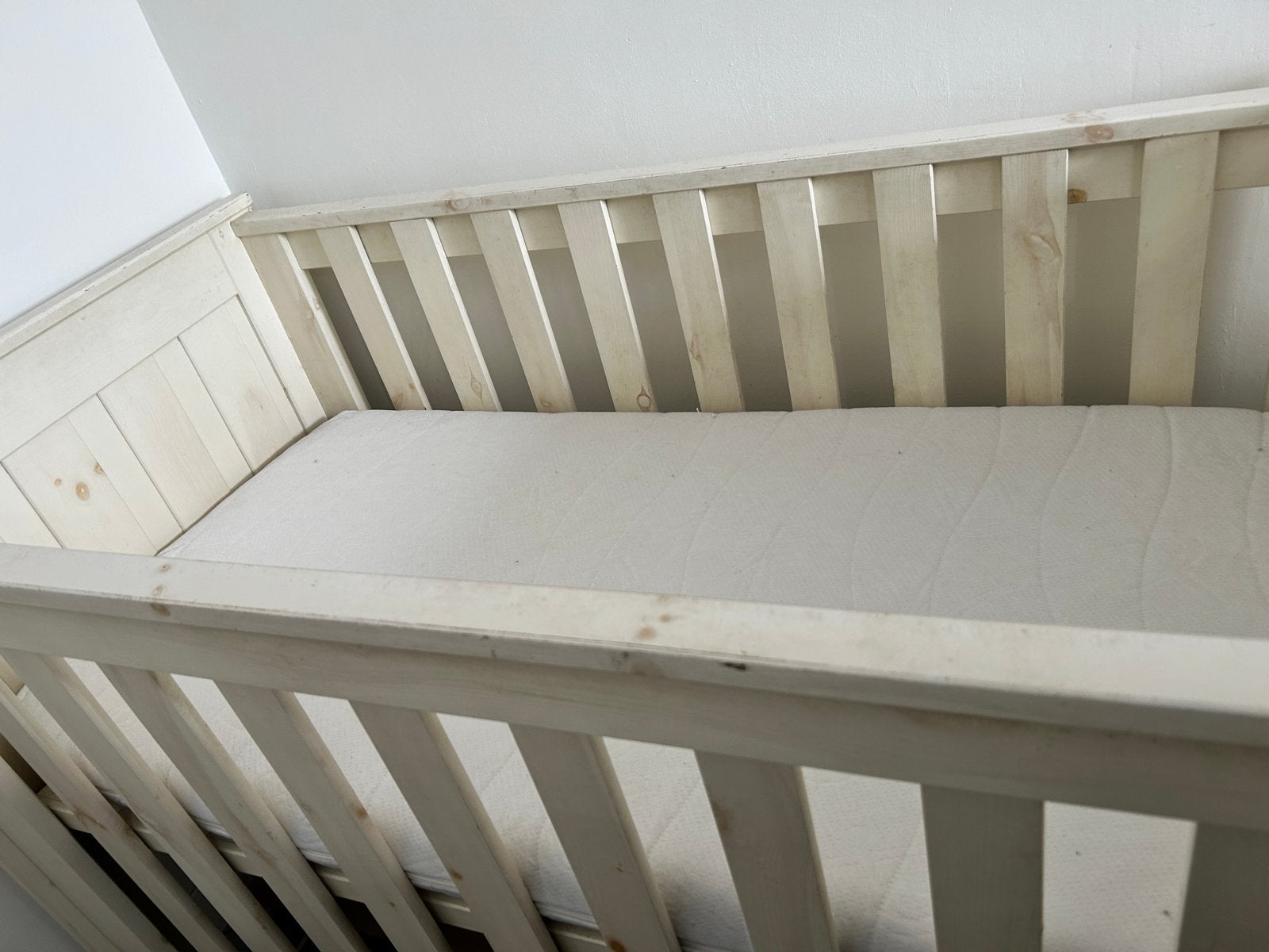 Ledikant met matras, 3 lakens en een deken, Ophalen, Gebruikt, Ledikant