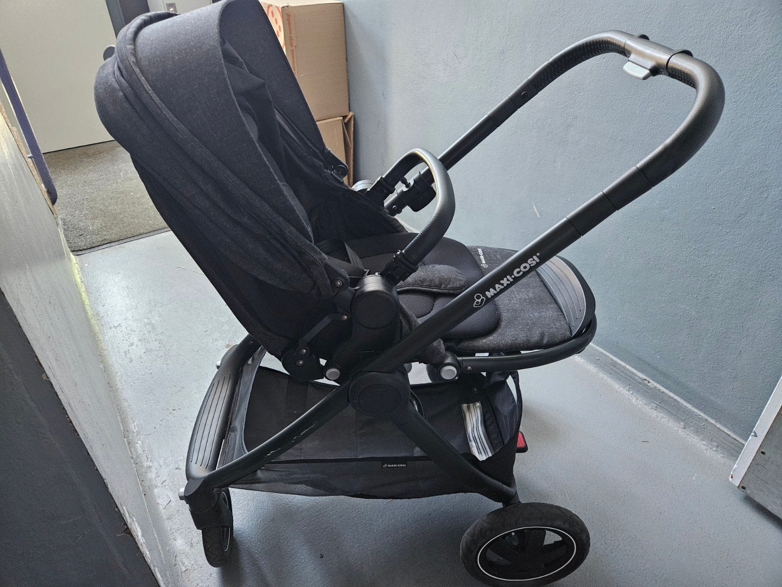 Maxicosi kinderwagen + Maxicosi pebble autostoel met isofix, Ophalen