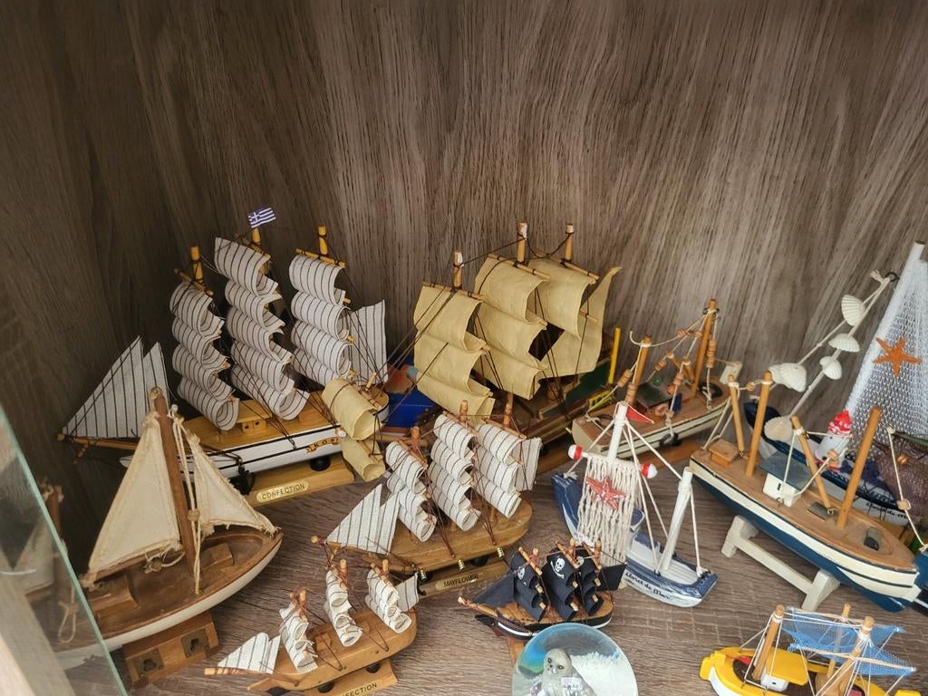 Verzameling van decoratieve scheepsmodellen, Ophalen of Verzenden
