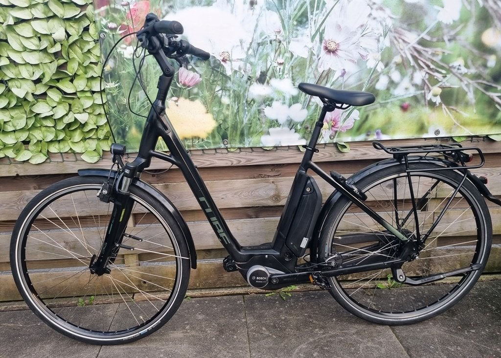 ebike cube town N8 bosch nieuwe accu 400 wh, Velgrem, Versnellingen, Zo goed als nieuw, 56 cm of meer