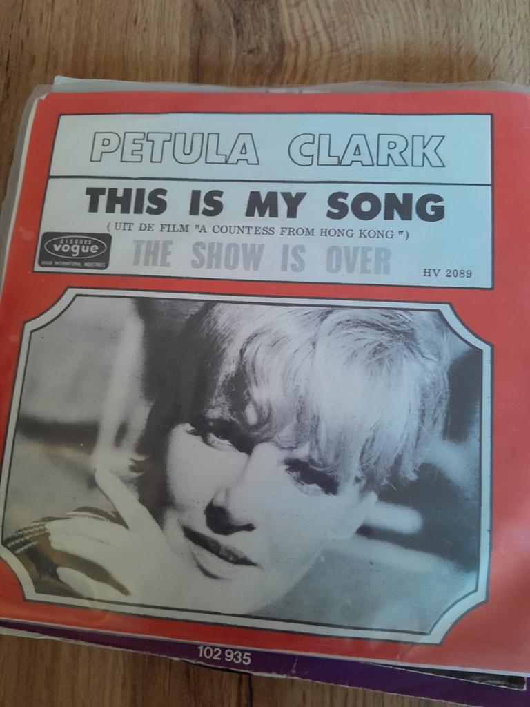 Petula clark 7inch this is my song, Ophalen of Verzenden, Zo goed als nieuw, Pop