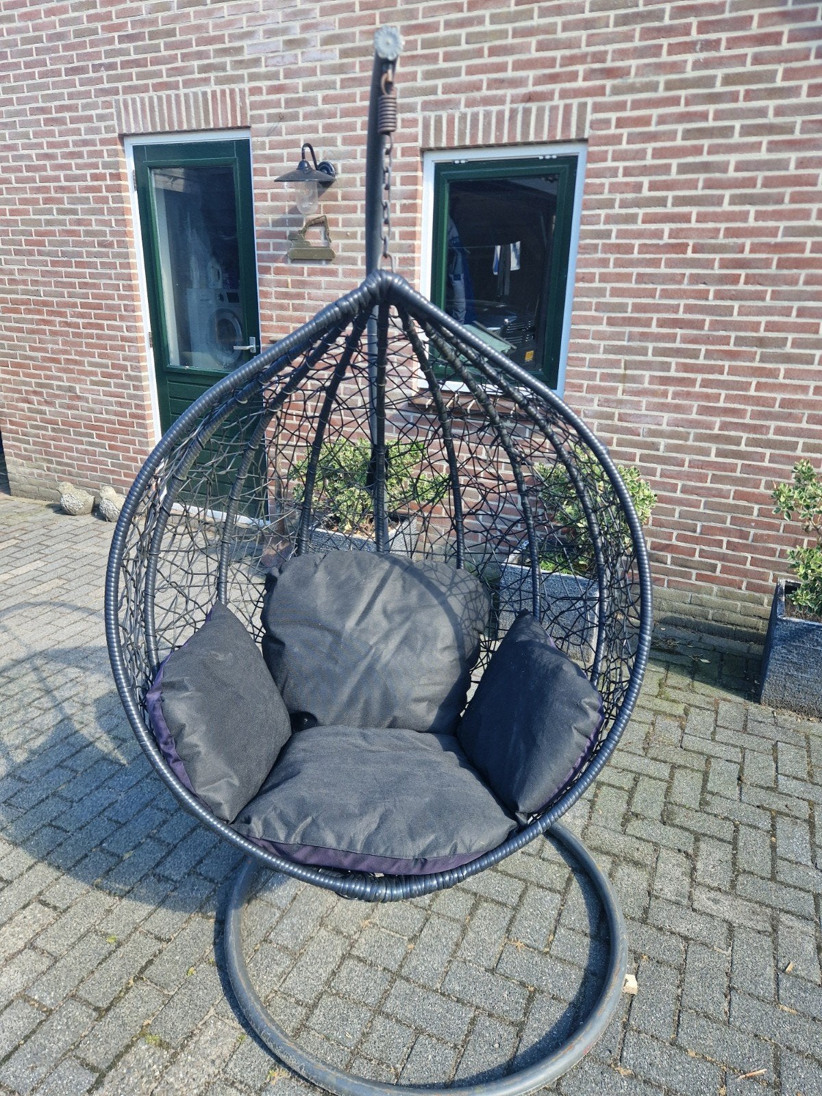 Gebruikte hangstoel, zwart, Tuin en Terras, Ophalen, Gebruikt, Wicker