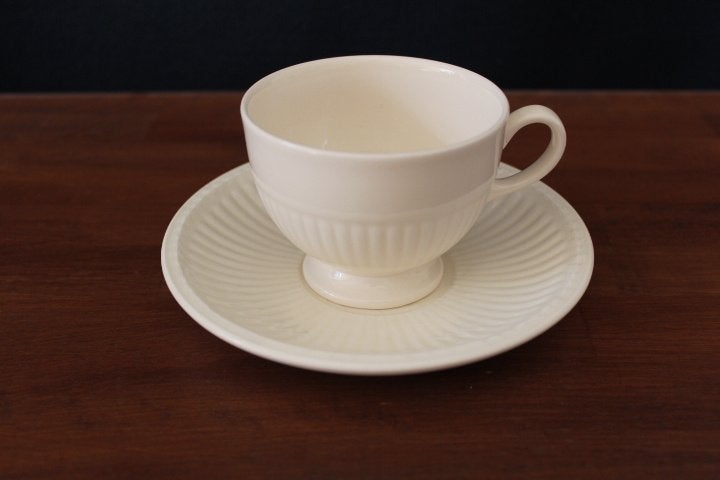 Wedgwood Edme Queensware theekop met schotel 10 stuks, Klassiek, Ophalen of Verzenden, Zo goed als nieuw, Kop(pen) en/of Schotel(s)