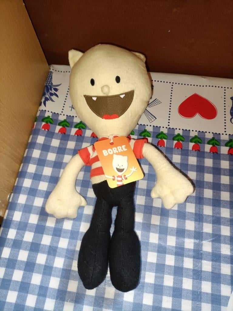 Borre knuffel nieuw met kaartje 44 cm groot, Kinderen en Baby's, Speelgoed | Knuffels en Pluche, Ophalen of Verzenden, Overige typen