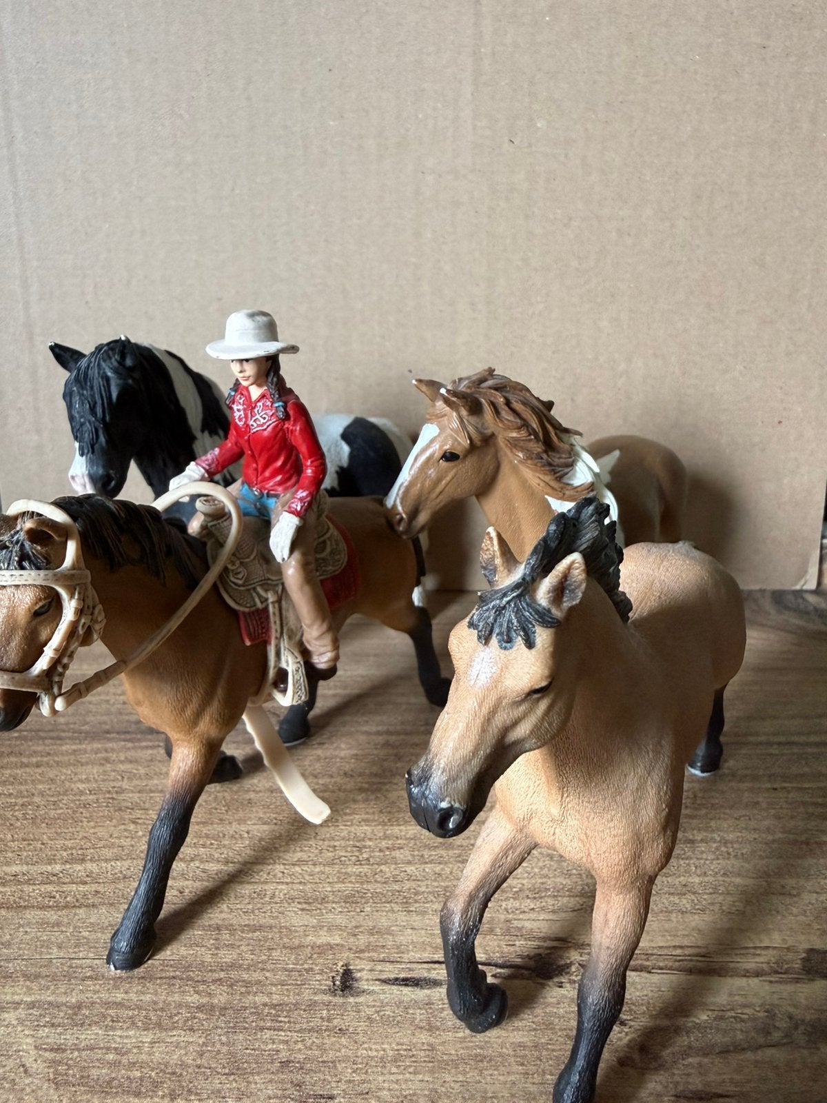 Schleich paarden 4 stuks, Verzenden, Zo goed als nieuw, Paard, Beeldje of Figuurtje