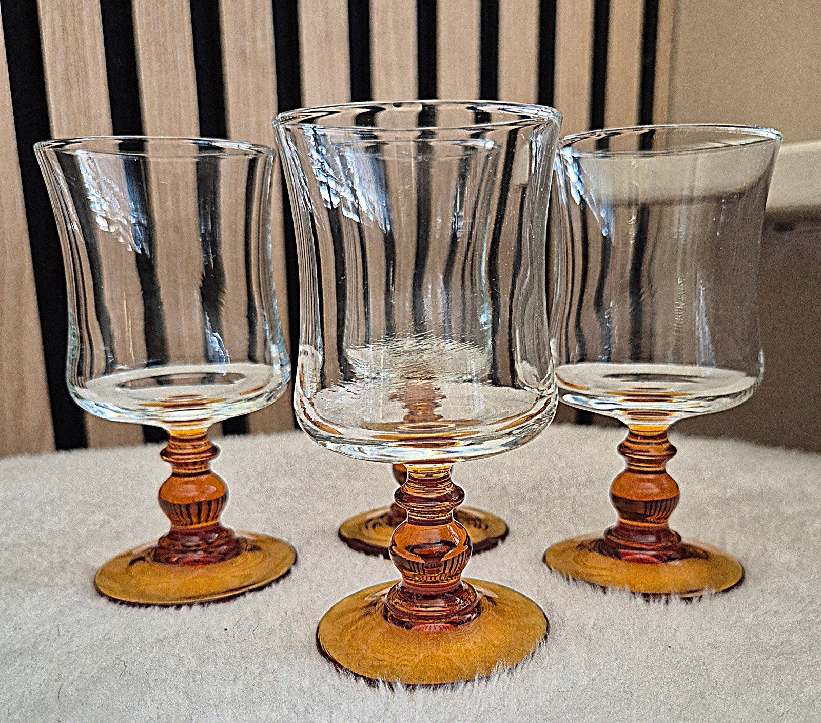 4 Vintage Luminarc wijnglazen, Verzamelen, Glas en Borrelglaasjes, Ophalen of Verzenden, Zo goed als nieuw, Overige typen