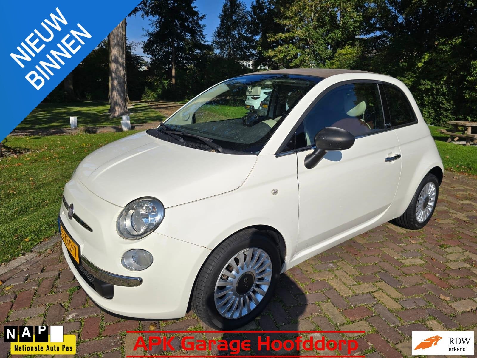 Fiat 500 C 0.9 TwinAir Lounge / CABRIO / LEER / Boekjes, Auto's, Euro 5, 86 pk, Gebruikt, 31 €/maand