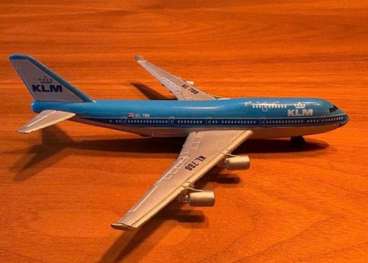 KLM Boeing 747 modelvliegtuig - ca. 12 cm, Ophalen of Verzenden, Zo goed als nieuw, Schaalmodel