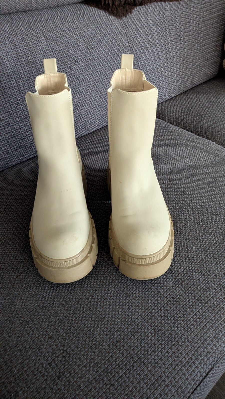 Nette laars maat 40, Kleding | Dames, Ophalen of Verzenden, Zo goed als nieuw, Zwart, Hoge laarzen