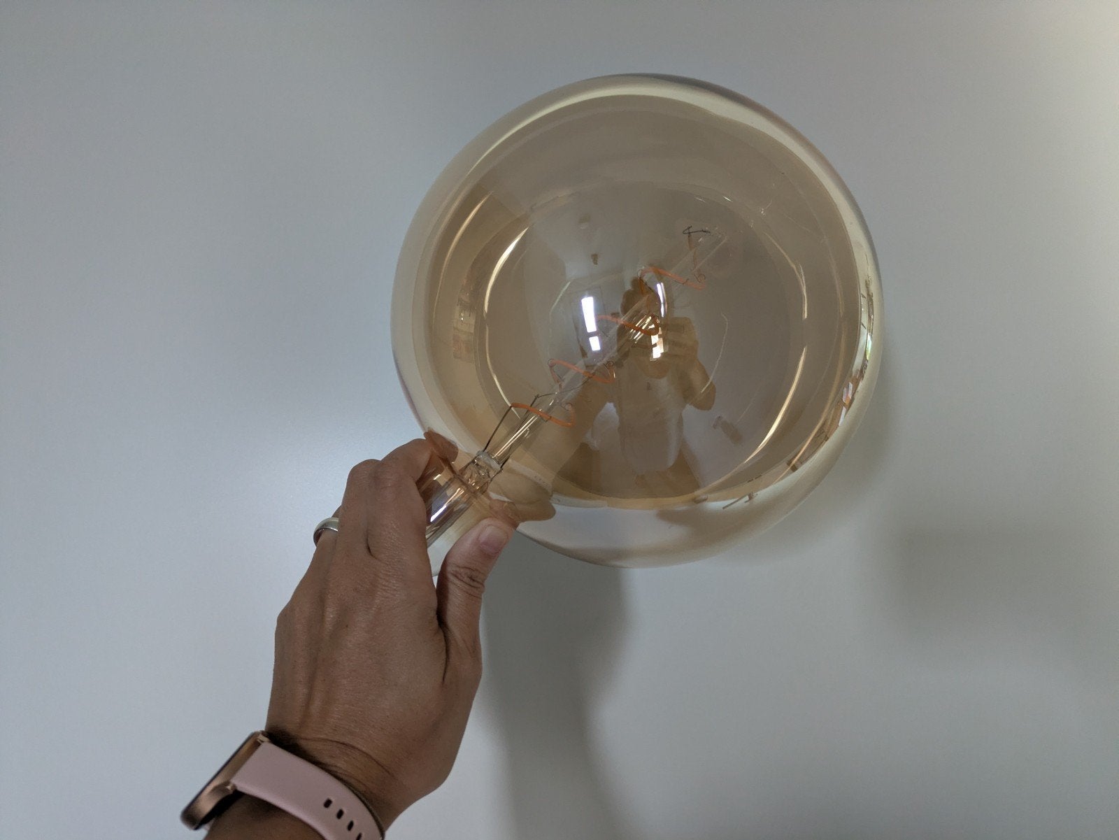 Grote decoratieve LED bol met spiraalfilament, Led-lamp, Bedienbaar via app, Nieuw, Calex