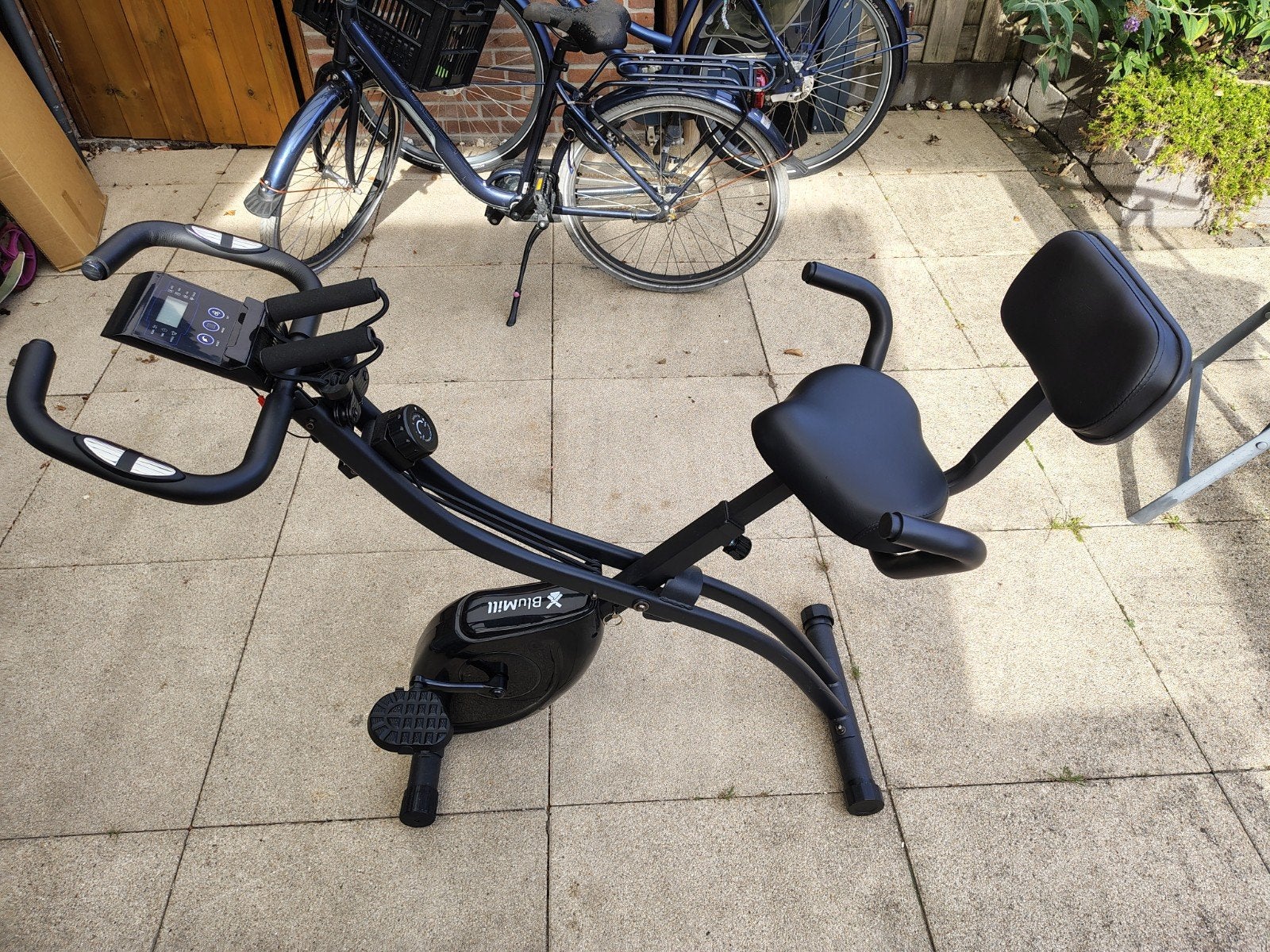 BluMill Ligfiets - Hometrainer - Fitnessapparaat, Sport en Fitness, Ophalen, Ligfiets, Zo goed als nieuw, Metaal
