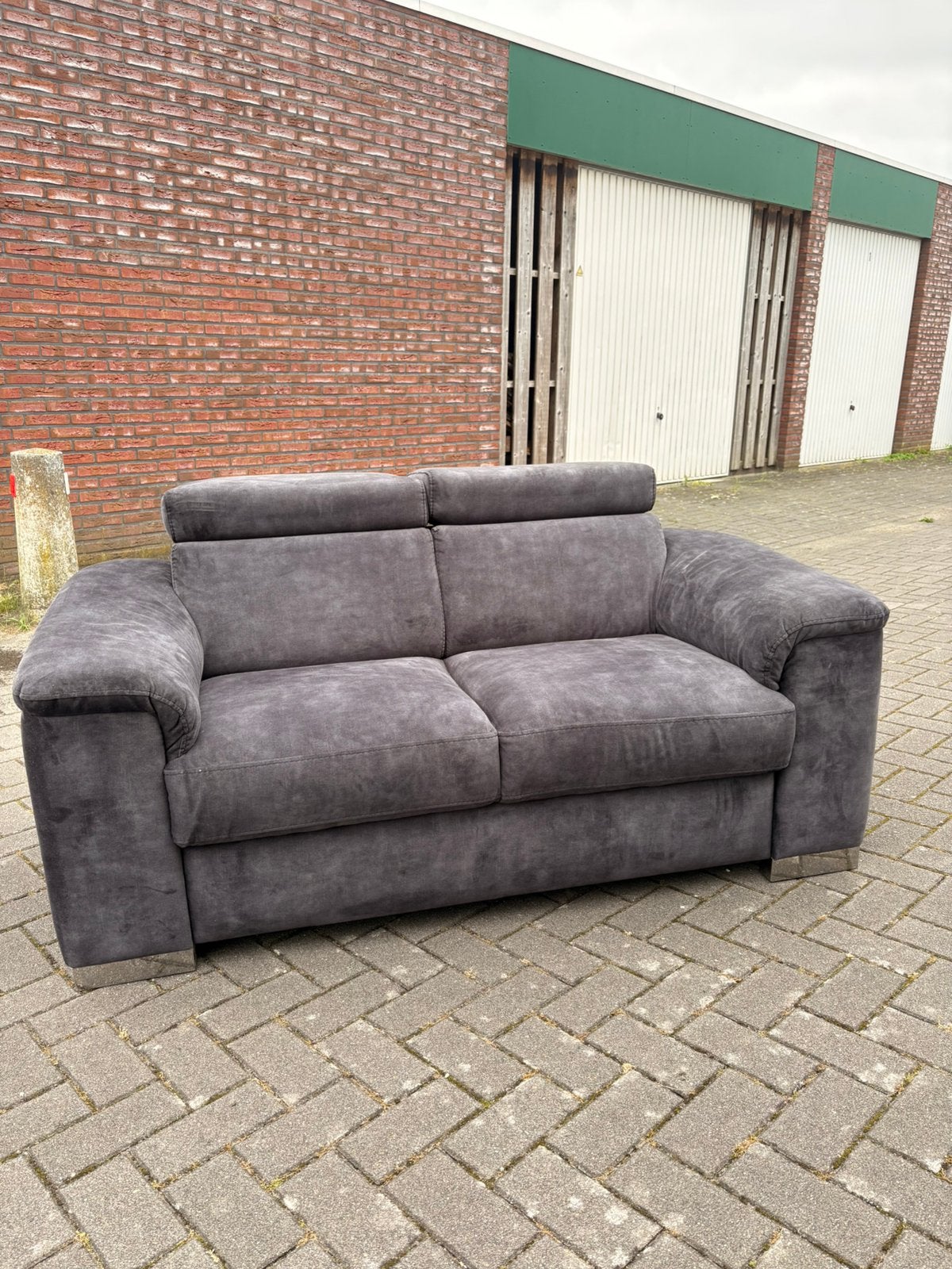 2-zits bank grijs, Huis en Inrichting, Banken | Bankstellen, Ophalen, 150 tot 200 cm, Tweepersoons, 75 tot 100 cm