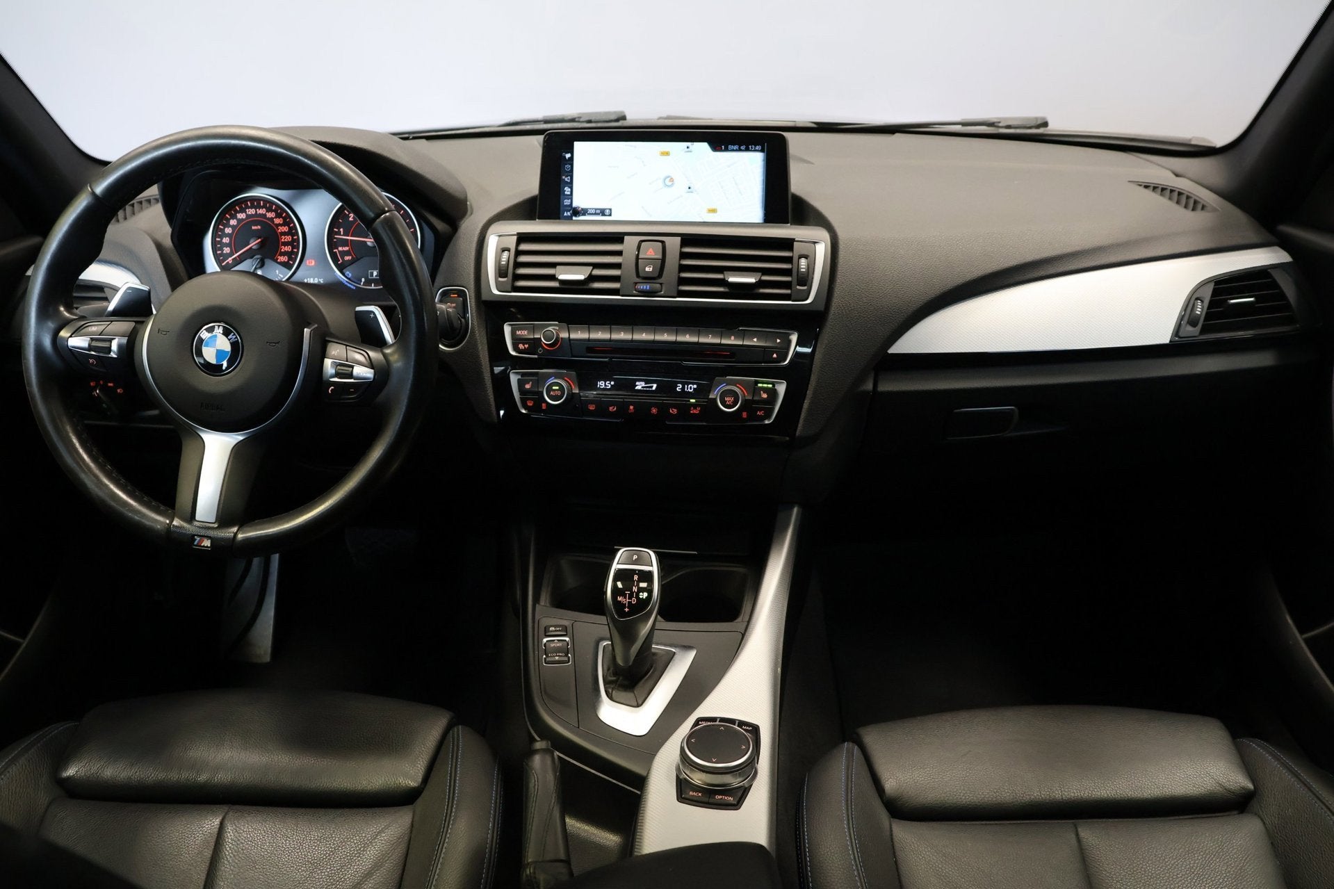 BMW 1-serie 120i M Sport High Executive |Opendak|Carplay|, 1998 cc, Achterwielaandrijving, Gebruikt, 4 cilinders