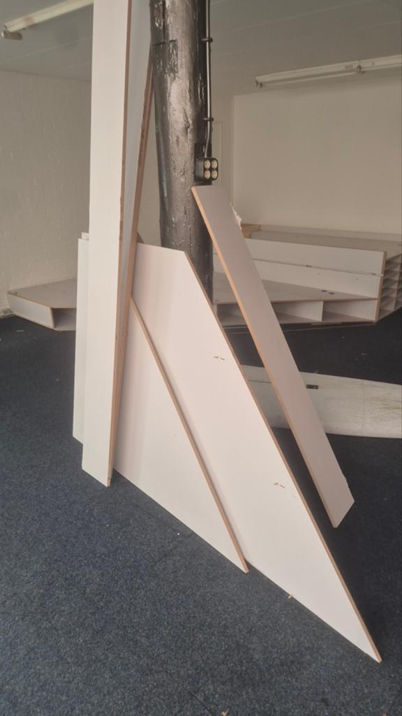 MDF platen 18mm diverse afmetingen, Gebruikt, Minder dan 25 mm, Ophalen of Verzenden, 200 tot 250 cm