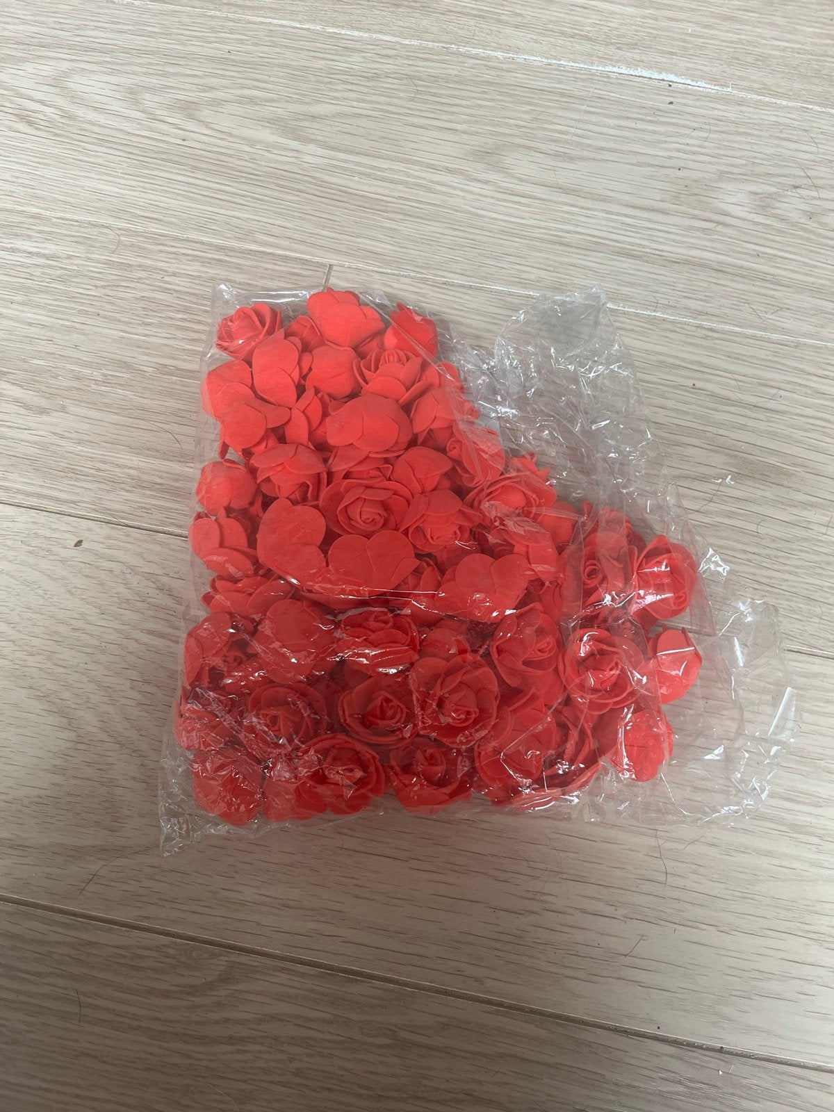 Rode foam roosjes voor knutselprojecten, Nieuw, Kunststof, Overige merken, Knutselmateriaal