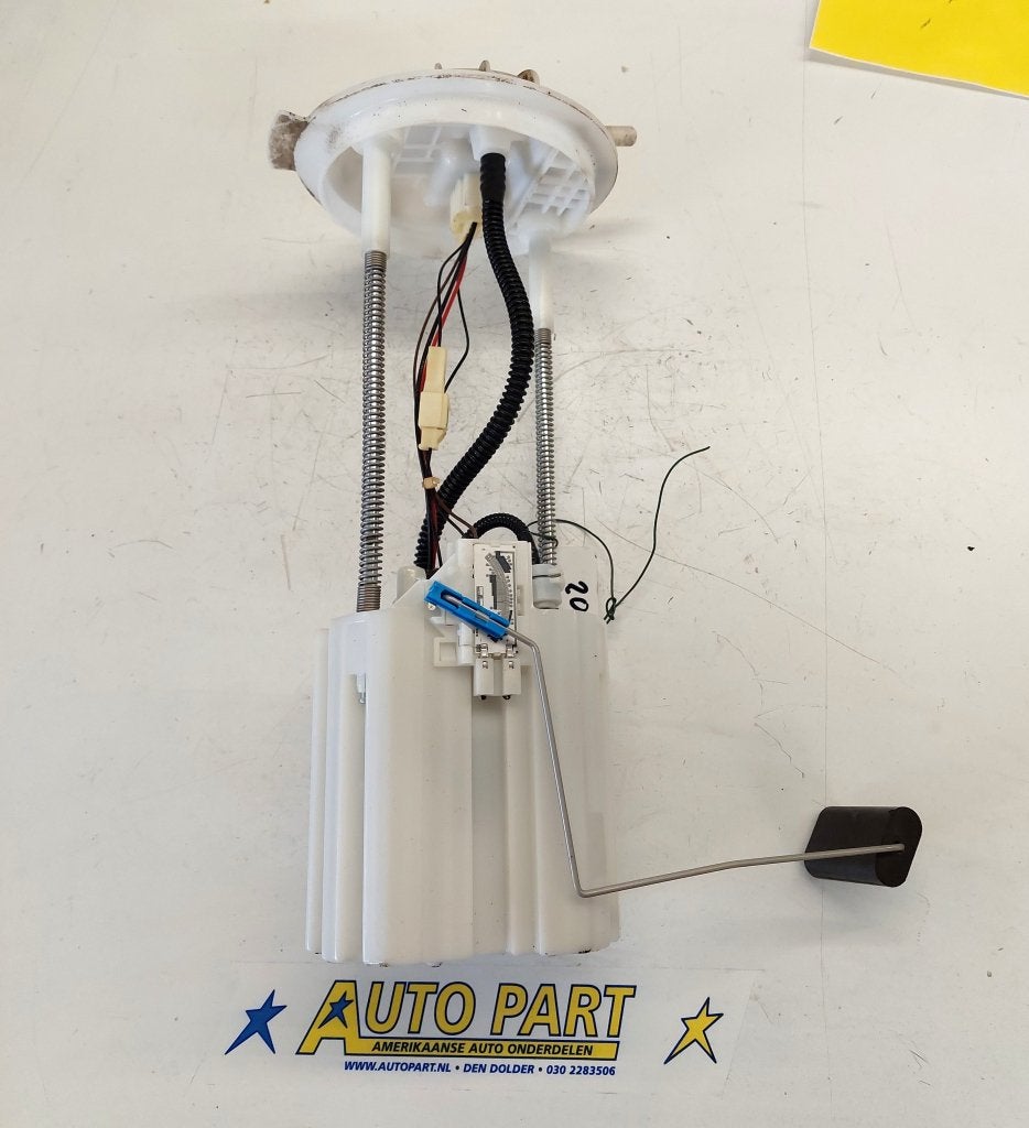 Dodge Ram pickup 5.7 ltr benzinepomp 2011-2014, Gebruikt, PO Box 21-8004 | Auburn Hills, MI 48321-8004, Amerikaanse onderdelen