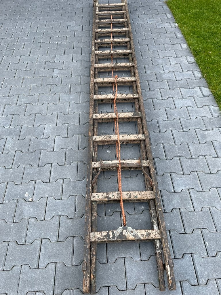 Trekladder van hout, Doe-het-zelf en Verbouw, Ophalen, Gebruikt, Ladder, Opvouwbaar of Inschuifbaar