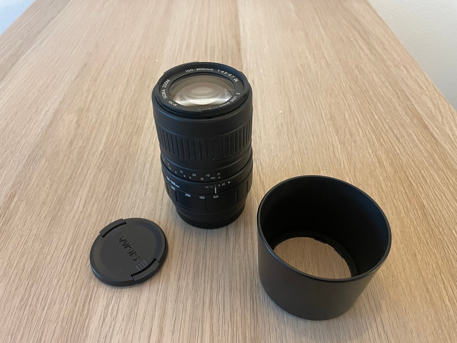 Sigma Zoom 100-300mm f/4.5-6.7 DL lens, Ophalen, Zo goed als nieuw, Telelens, Zoom